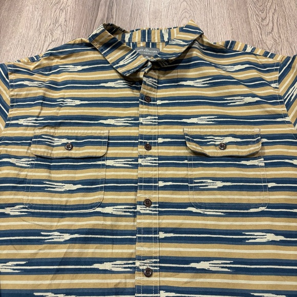 L.L. Bean Signature Aztec Stripe Slim Fit Button Down Men’s XL Slim Fit Blue - Picture 2 of 4